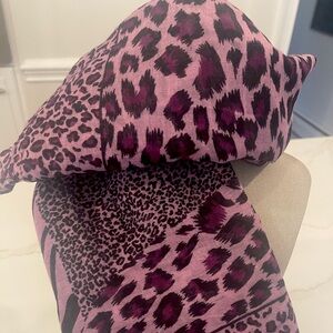 Long causal purple leopard print scarf